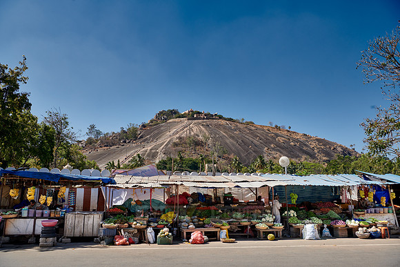 steep hill to Shravanabelagola Jain temple