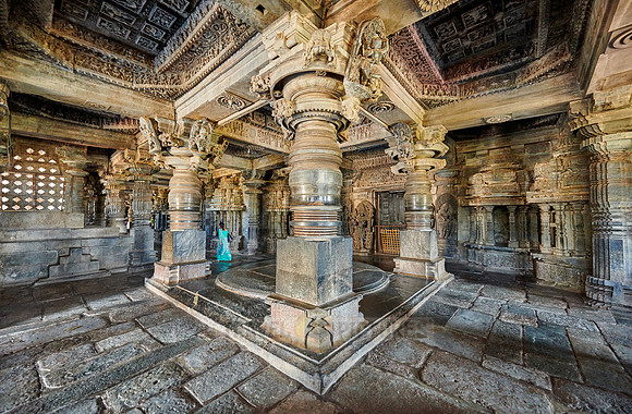 interior shot of Halebid Hoysaleswara Jain temple