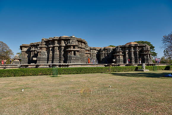 stone carvings on Halebid Hoysaleswara Jain temple