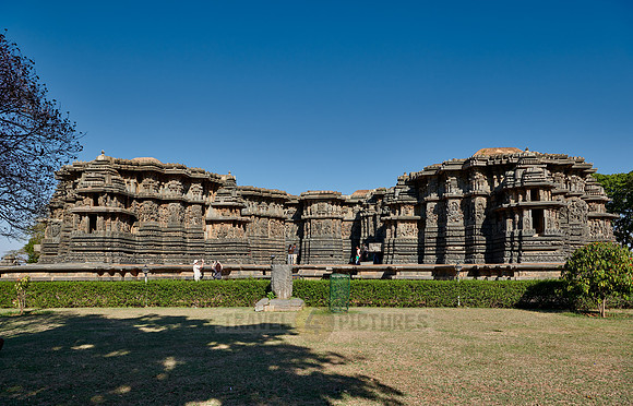 stone carvings on Halebid Hoysaleswara Jain temple