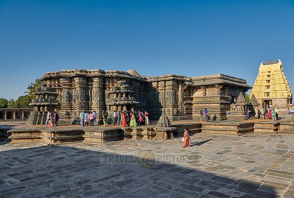stone carvings at Chennakesava temple