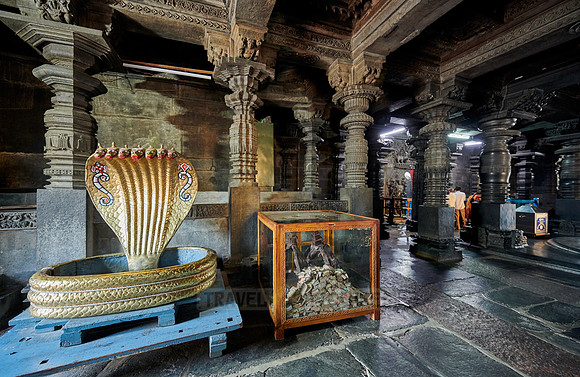 interior shot of Chennakesava temple