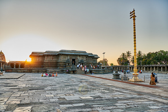 sunset at Chennakesava temple