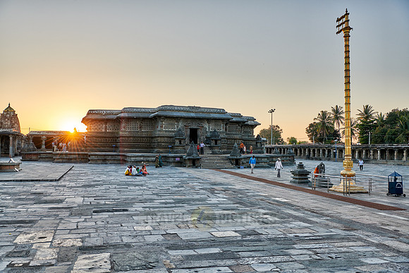 sunset at Chennakesava temple