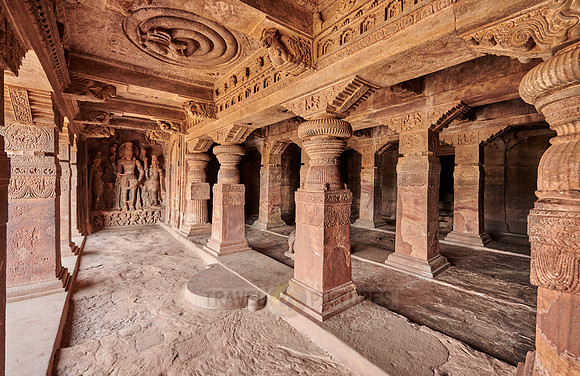 unbelievable stone carvings inside Badami caves