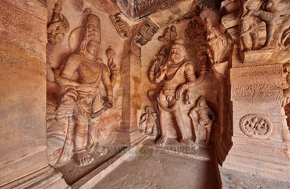 unbelievable stone carvings inside Badami caves