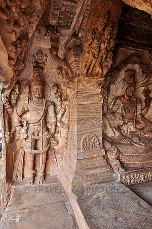 unbelievable stone carvings inside Badami caves