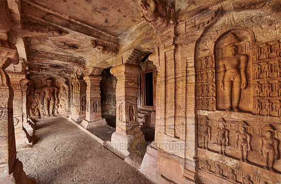 unbelievable stone carvings inside Badami caves
