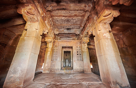 interior shot of Hucchimalli Gudi