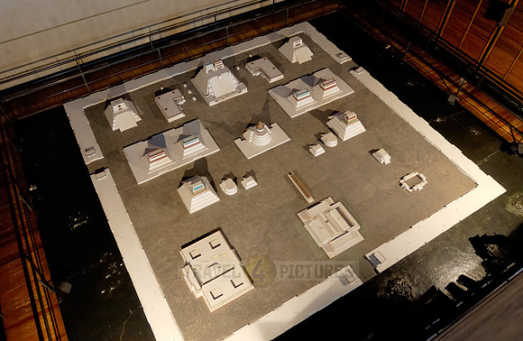 model of Tenochtitlan
