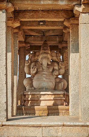 Sasivekalu Ganesha monument