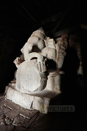Kadalekalu Ganesha