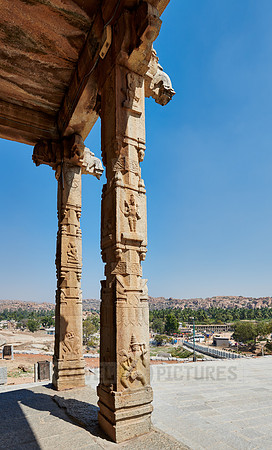 outside view of Kadalekalu Ganesha temple, Hampi
