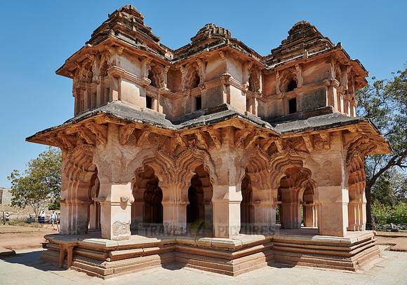 Lotus Mahal, Hampi