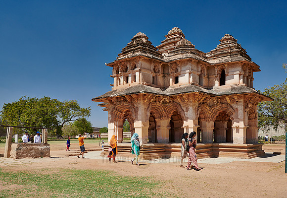 Lotus Mahal, Hampi