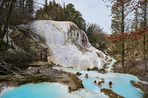 The White Whale, Bagni San Filippo