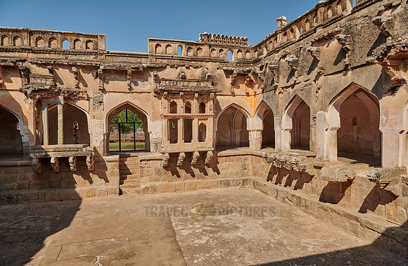 Queen’s Bath, Hampi