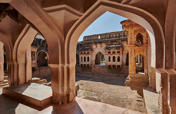Queen’s Bath, Hampi