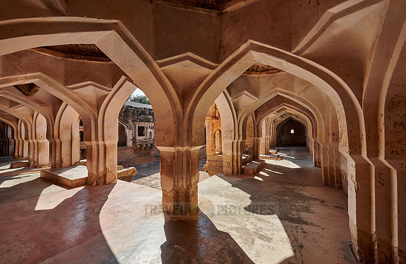 Queen’s Bath, Hampi