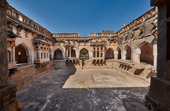Queen’s Bath, Hampi