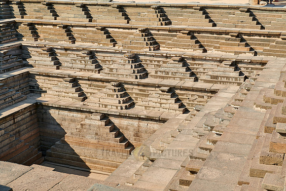 Stepped square water tank inside the Royal Enclosure