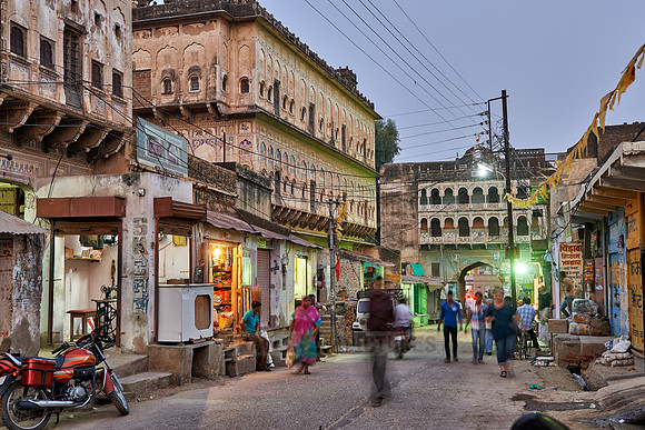 Akhram Ka Haveli in Mandawa