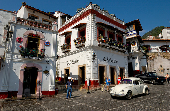 VW bus or VW Beetle in the cityscape of Taxco