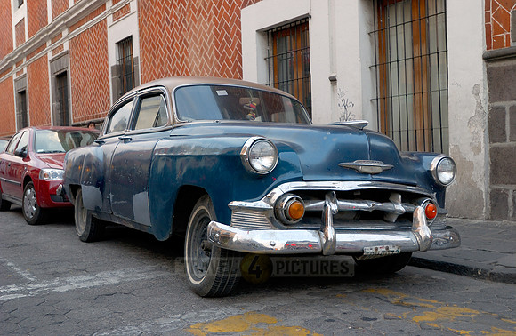 old American car, classic car