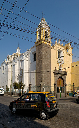 typical facade with colonial flair in Puebla