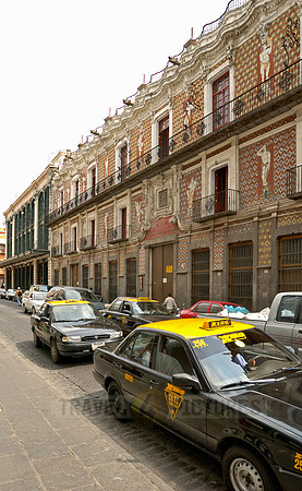 Casa de los Munecos, Museo Universitario
