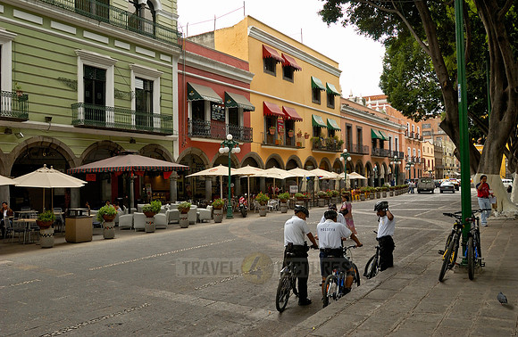 typical facade with colonial flair in Puebla