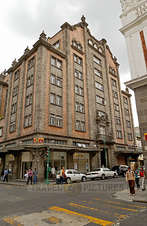 typical facade with colonial flair in Puebla