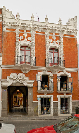 typical facade with colonial flair in Puebla