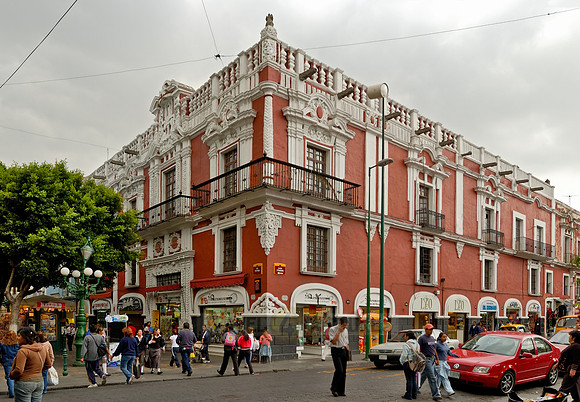 typical facade with colonial flair in Puebla