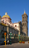 Exterior shot of Catedral de Puebla