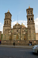 Exterior shot of Catedral de Puebla