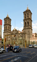 Exterior shot of Catedral de Puebla