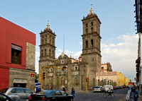 Exterior shot of Catedral de Puebla