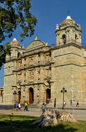 exterior shot of Catedral of Oaxaca