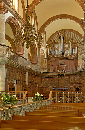 interior shot of Catedral of Oaxaca