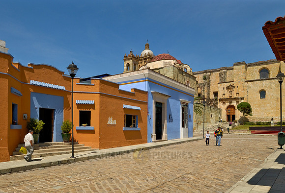 typical colonial house facades