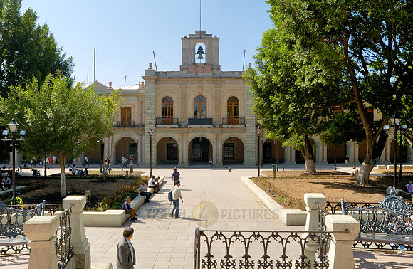 Exterior shot of the Palacio de Gobierno
