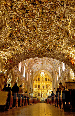 well-known entrance vault (below the organ gallery) with the branched family tree of St. Domingo de Guzman
