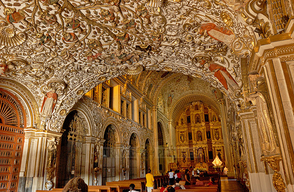 well-known entrance vault (below the organ gallery) with the branched family tree of St. Domingo de Guzman