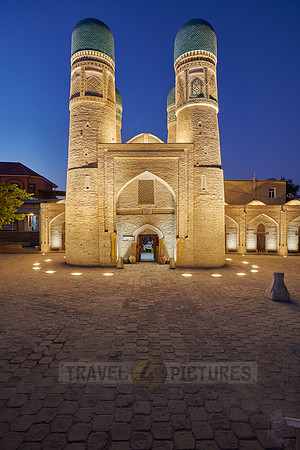 illuminated Chor Minor