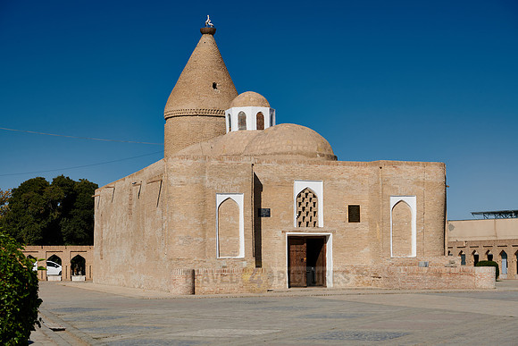 Chashma-Ayub Mausoleum