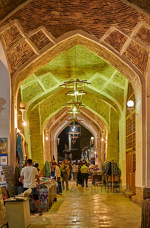 interior shot of Toki-Telpak Furushon