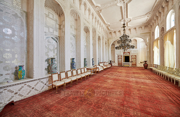 white hall in Summer Residential Palace Sitorai Mohi Khosa