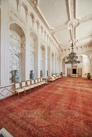 white hall in Summer Residential Palace Sitorai Mohi Khosa