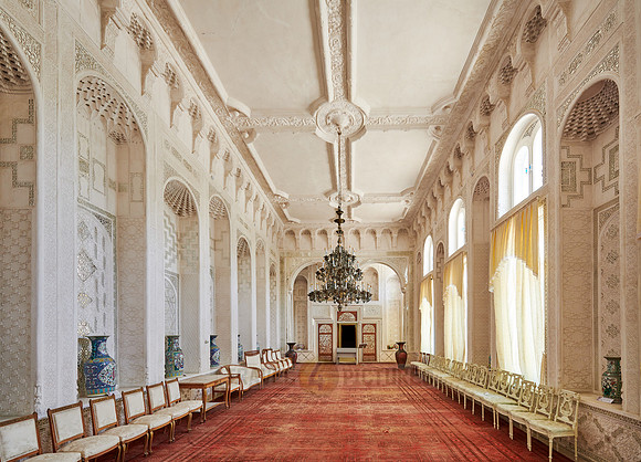 white hall in Summer Residential Palace Sitorai Mohi Khosa